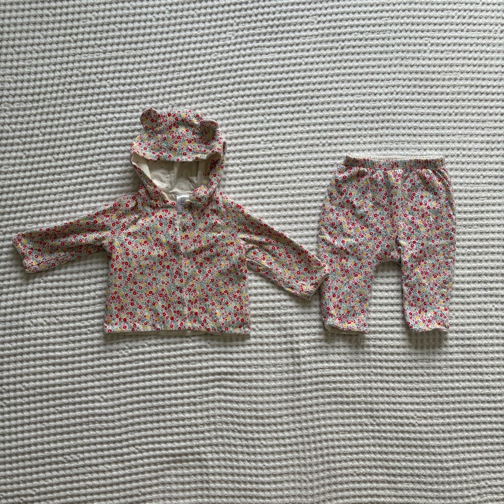 Baby Gap Floral Polka Dot Reversible Matching Set Hoodie Jacket & Pants: 3-6 M